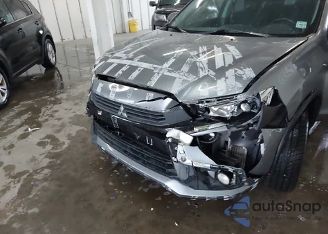 2017 Mitsubishi Outlander Sport 2.4 Se z USA, uszkodzony, nr VIN JA4AP3AW9HZ045220